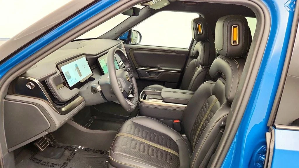 Used 2025 Rivian Blue Rivian Adventure Dual-Motor Standard Pack w/ Autonomy Driver Assistance image 21