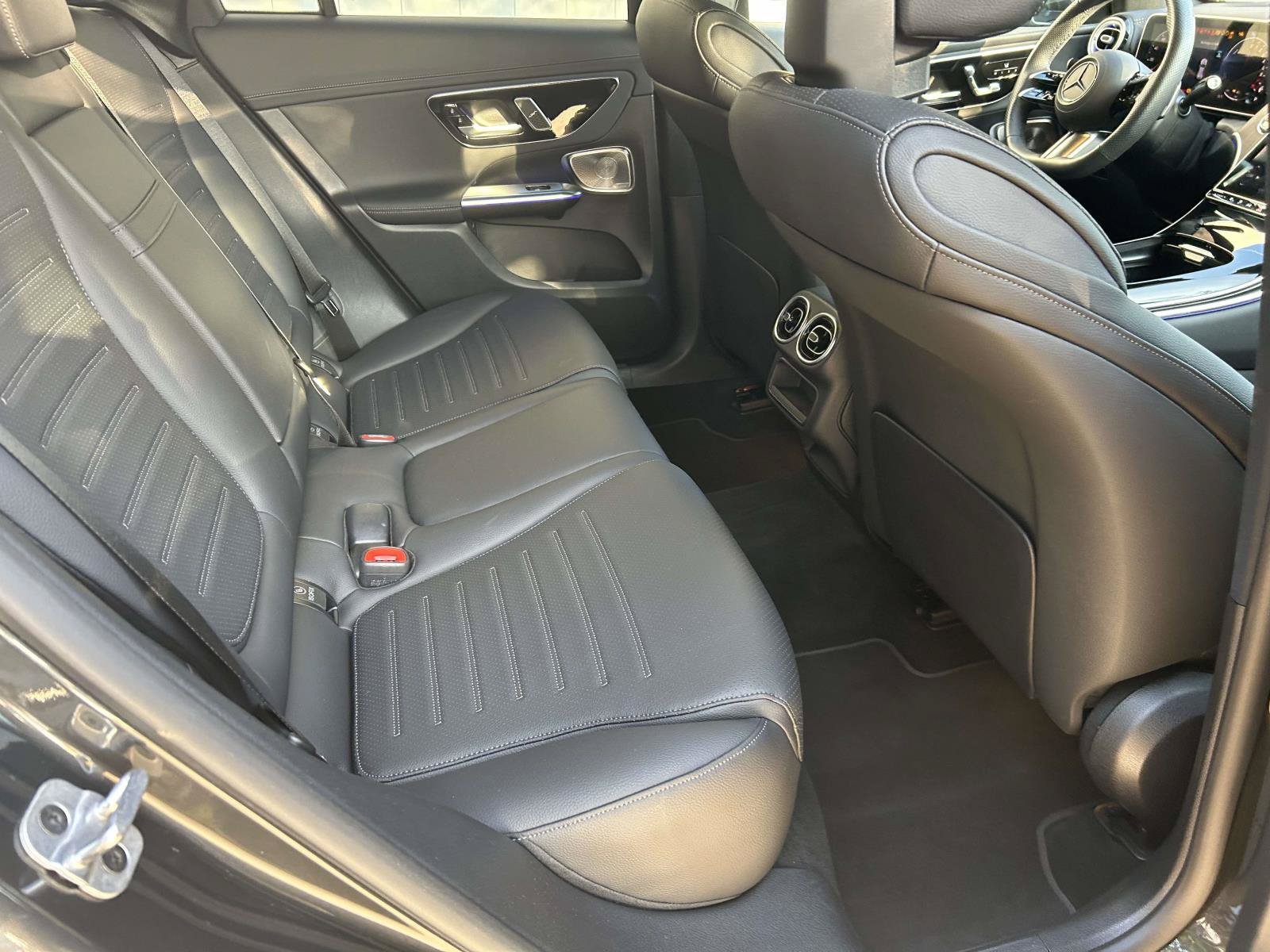 Certified Used 2025 Graphite Grey Metallic Mercedes-Benz GLC 350e 4MATIC® SUV image 42