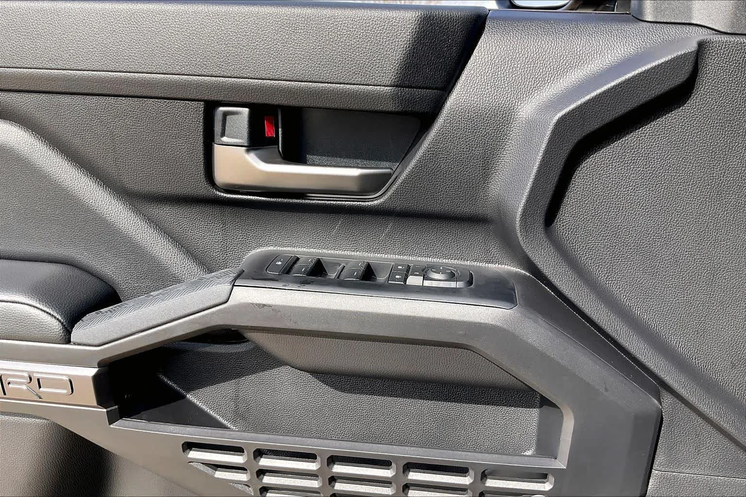 2026 Toyota Tacoma TRD Off Road - Photo 18