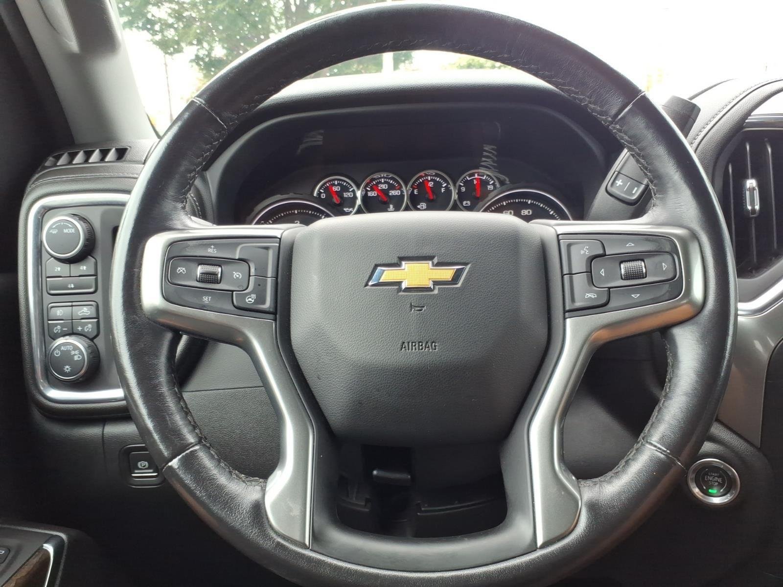 Used 2022 Summit White Chevrolet LT image 26