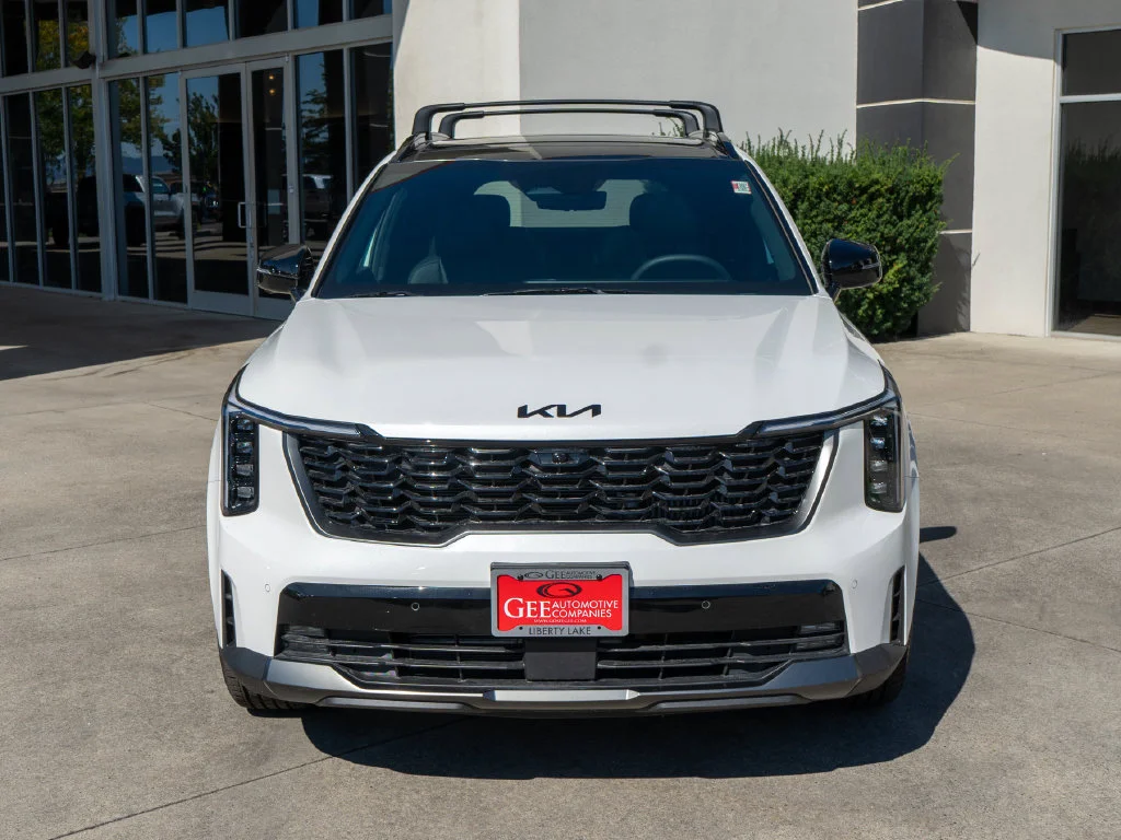 New 2026 White Kia X-Line SX Prestige image 2
