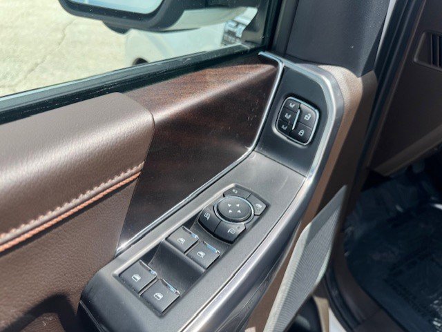 Used 2024 Brown Ford King Ranch image 15
