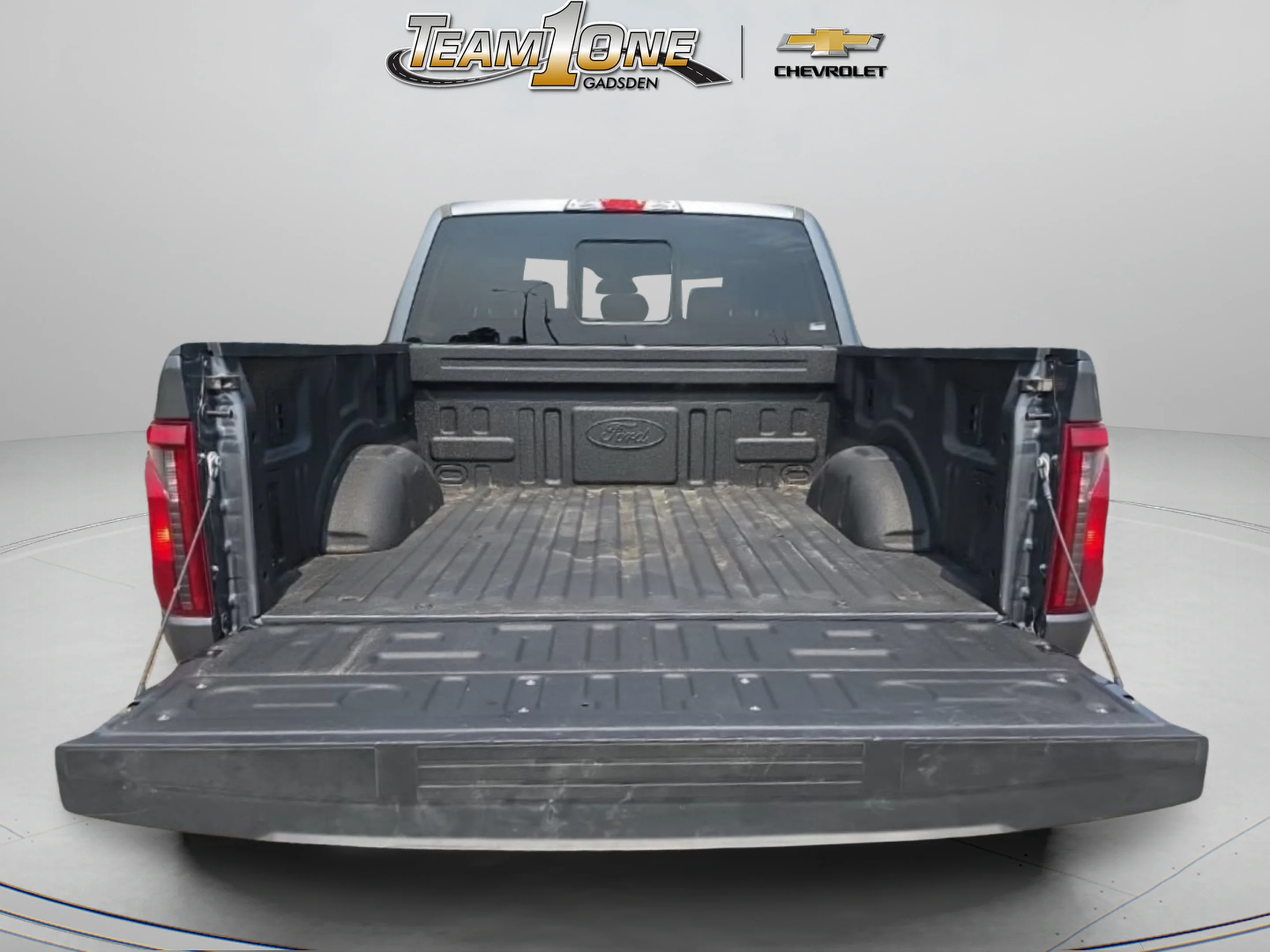Used 2025 Gray Ford XLT image 16