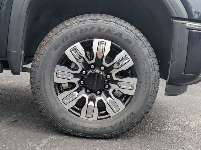 Used 2024 Titanium Rush Metallic GMC Denali image 10