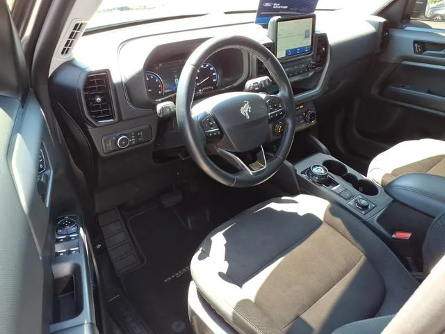 Used 2022 Gray Ford Badlands image 19