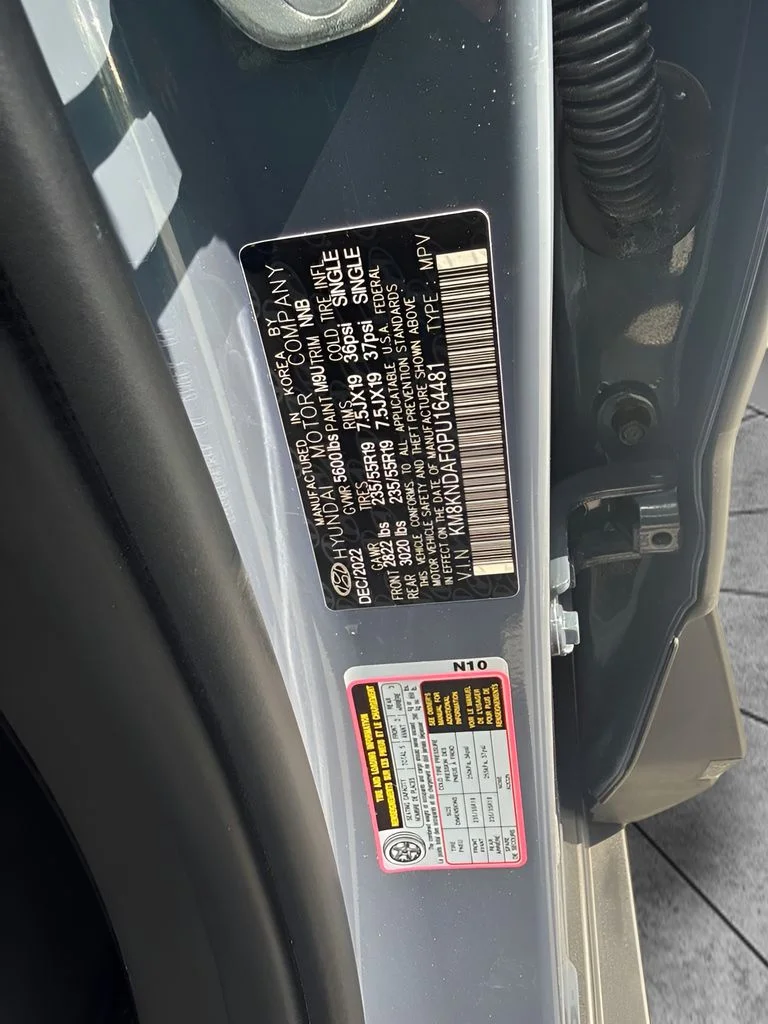 Used 2023 Green Hyundai SEL image 28