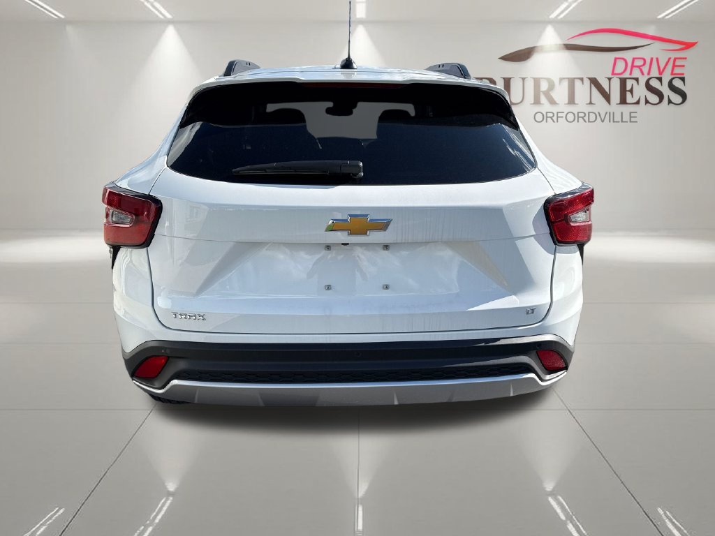 Used 2026 White Chevrolet LT image 6