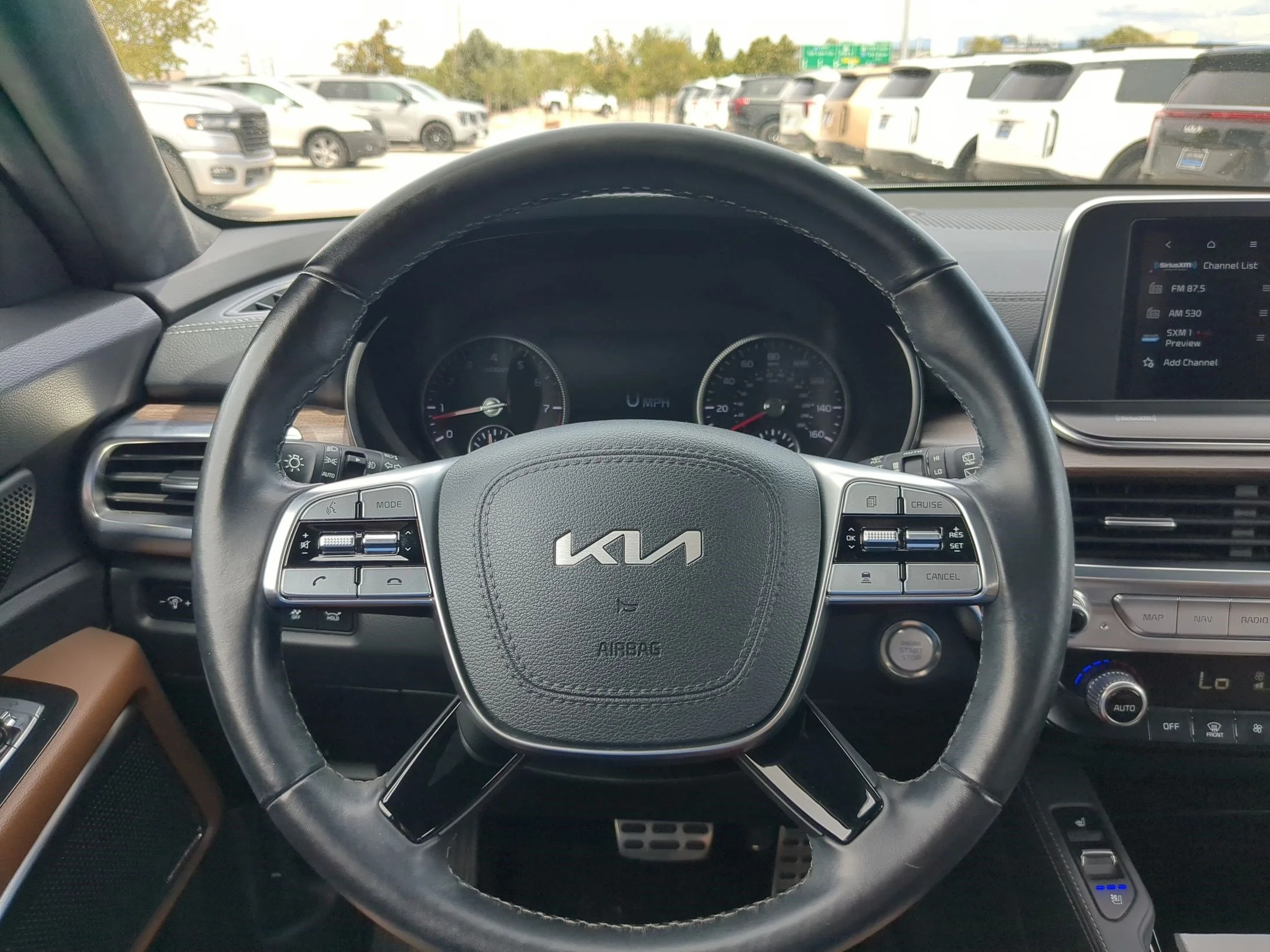 Used 2022 Glacial White Pearl Kia SX image 16
