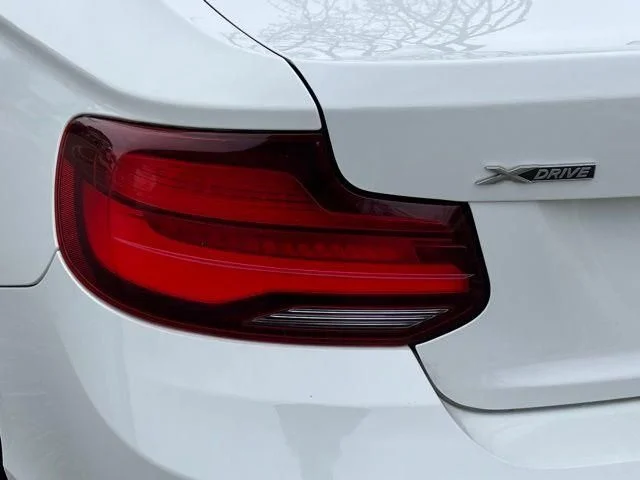 Used 2020 White BMW 230i xDrive image 9