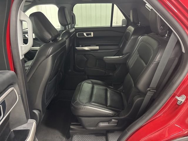 Used 2020 Red Ford XLT image 26
