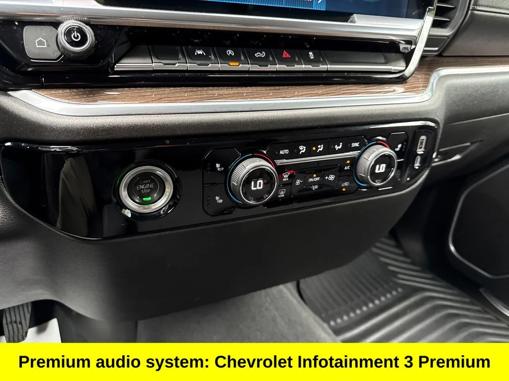 Used 2022 Black Chevrolet LT image 17