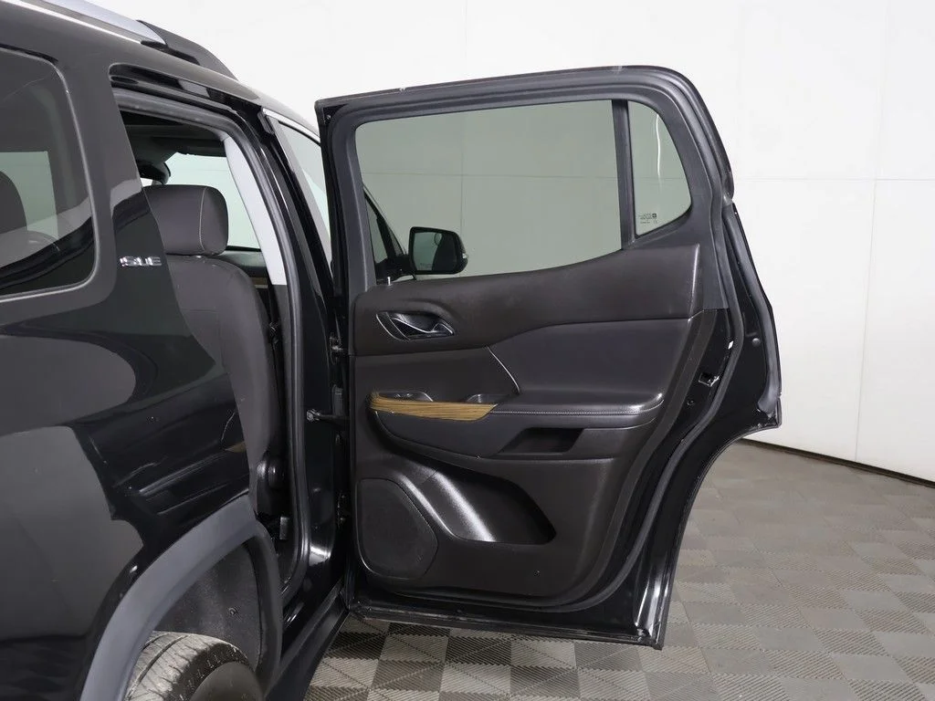 Used 2023 Black GMC SLE image 27