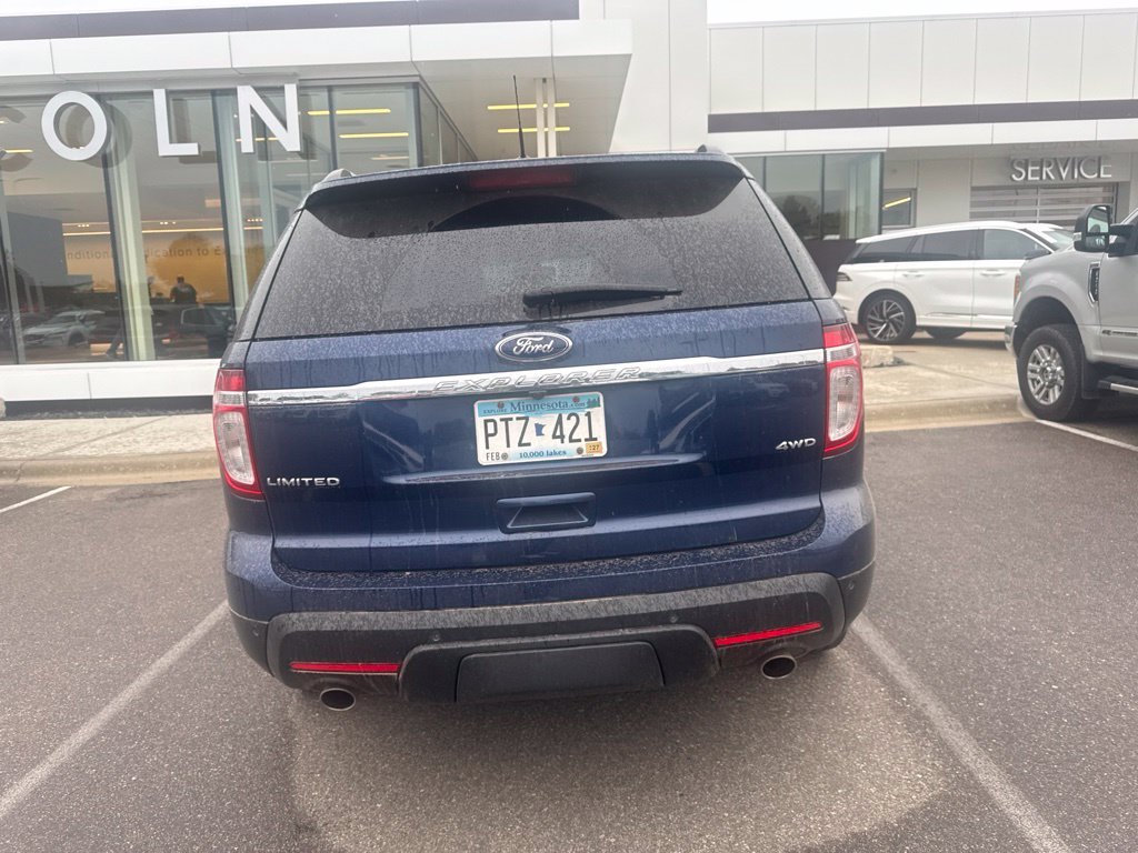 Used 2012 Blue Ford Limited image 5