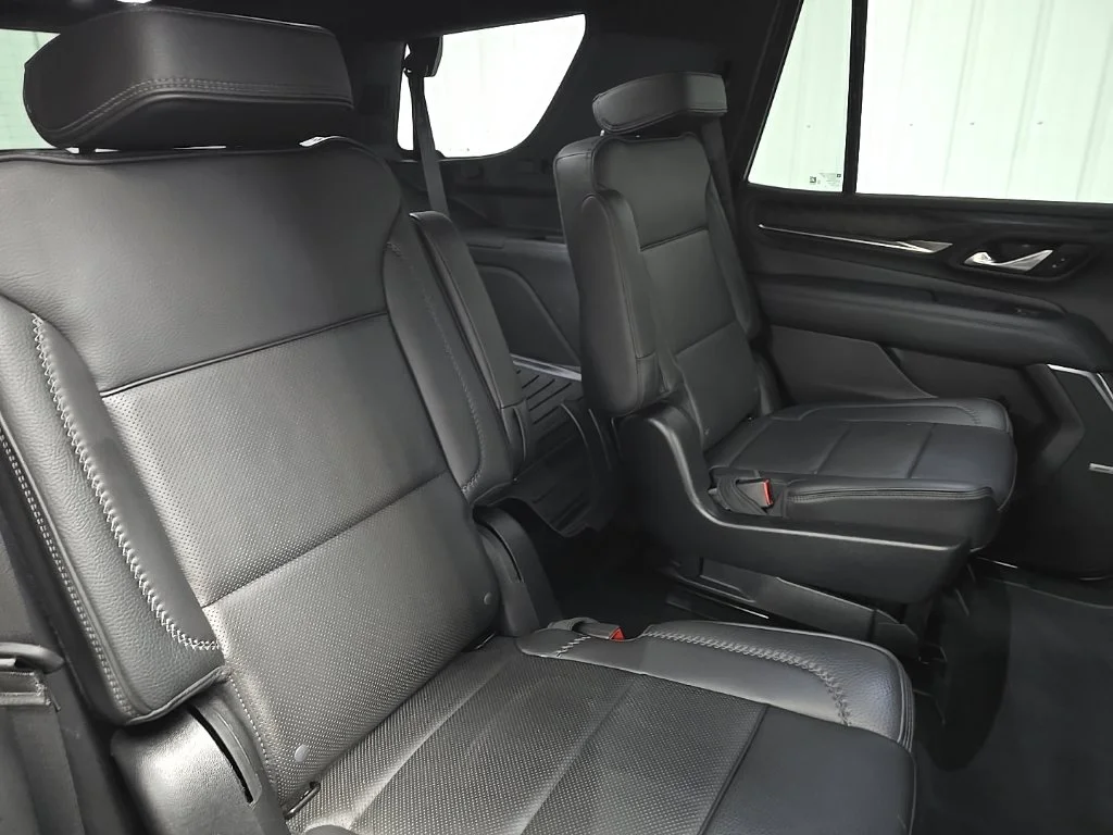 Used 2022 White GMC Denali image 18