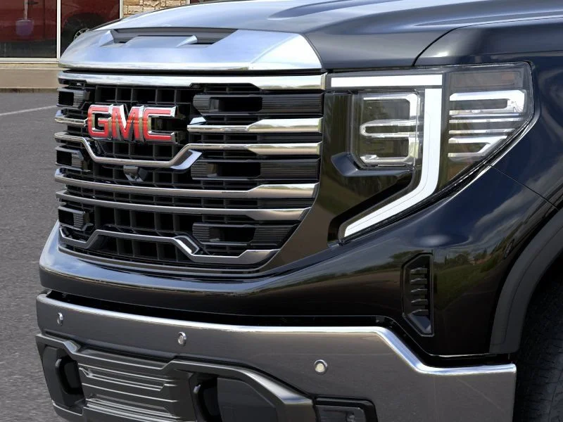 2026 GMC Sierra 1500 SLT - Photo 13