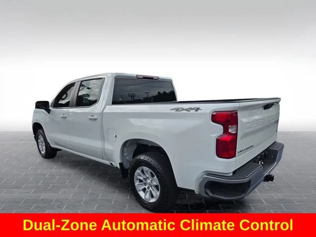 Used 2025 Summit White Chevrolet LT image 6