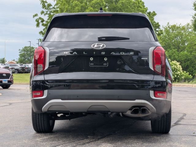 Used 2022 Black Hyundai SEL image 6