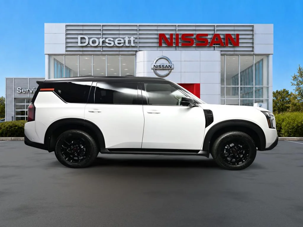 New 2025 2t Wht Blk Nissan PRO-4X image 5