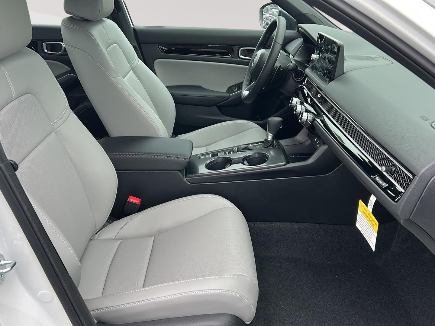 New 2026 Platinum White Pearl Honda Sport Touring image 20