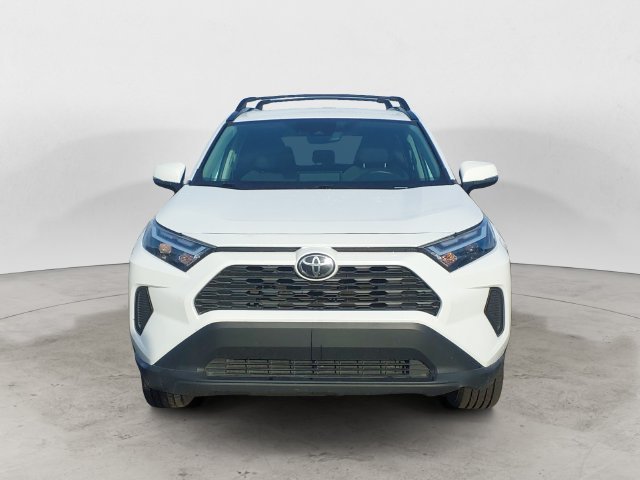 Used 2025 White Toyota XLE image 2