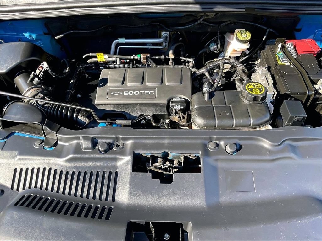 Used 2015 BRILLIANT BLUE METALLIC Chevrolet LT image 28