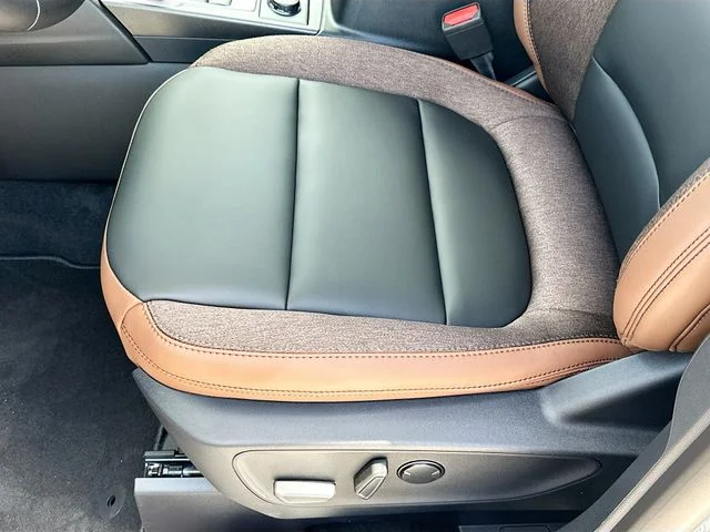 New 2026 Gray Metallic Ford Outer Banks image 13