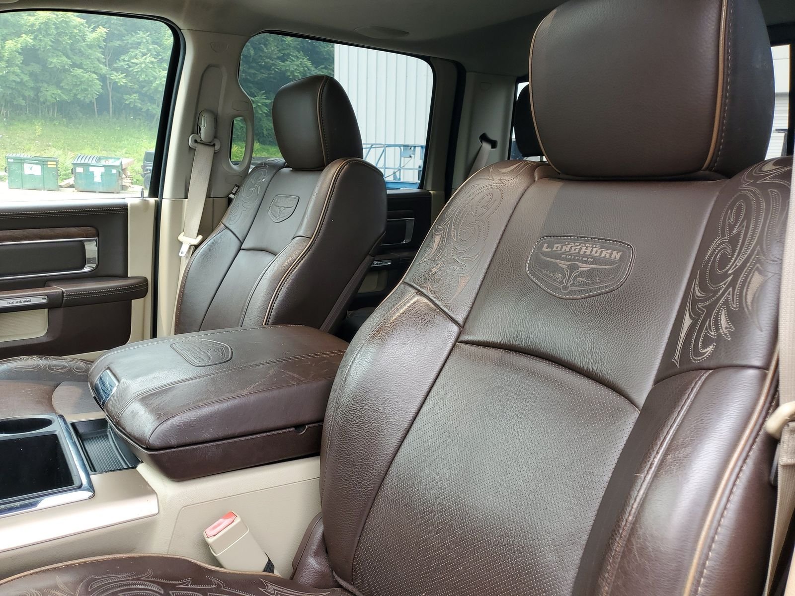 Used 2015 Black Ram Laramie Longhorn image 12