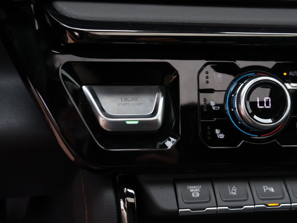 2026 GMC Sierra 2500HD AT4 - Photo 31