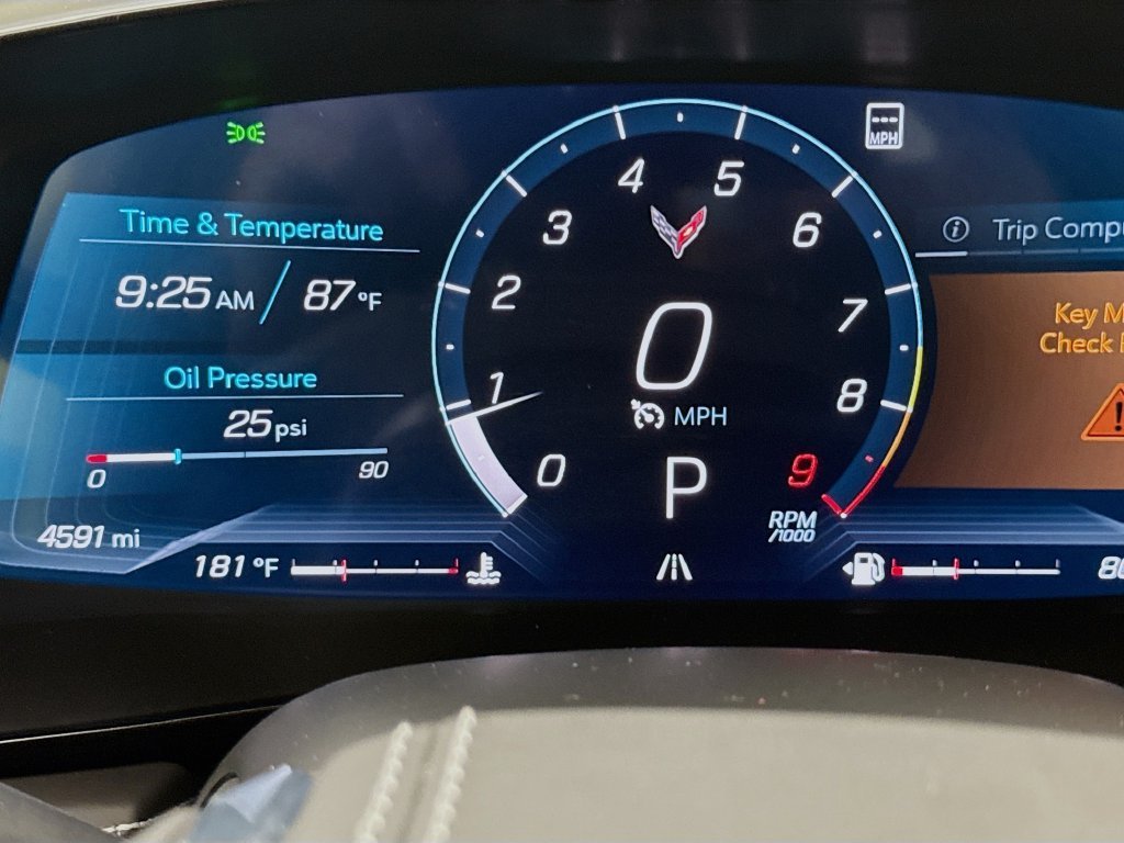 Used 2023 Yellow Chevrolet Z06 image 13