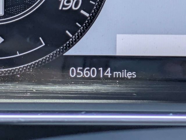 Used 2020 Madagascar Orange Metallic Land Rover SVR image 34