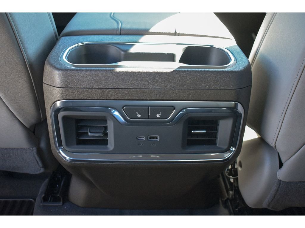 2025 Chevrolet Silverado 3500 HD LTZ - Photo 40