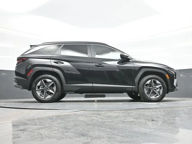 New 2026 Black Hyundai SEL image 24