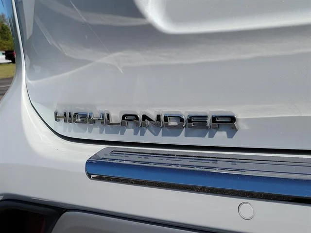 2023 Toyota Highlander Platinum - Photo 12