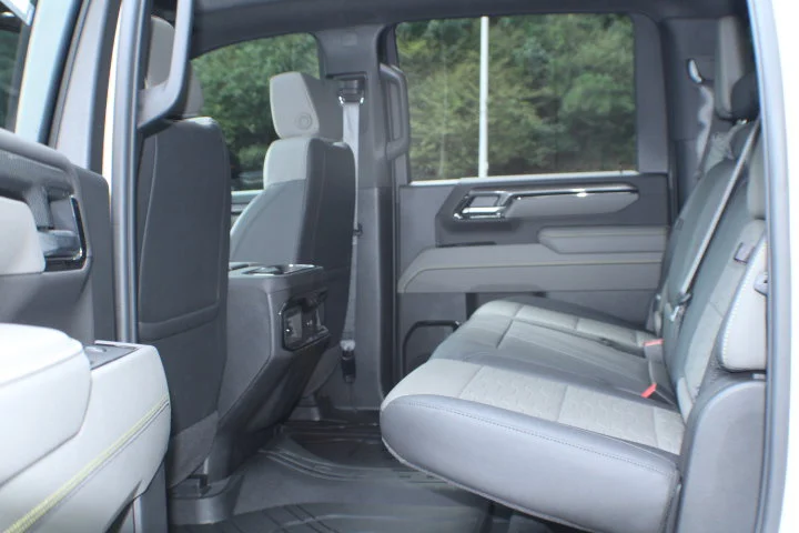 Used 2026 Summit White Chevrolet ZR2 image 17