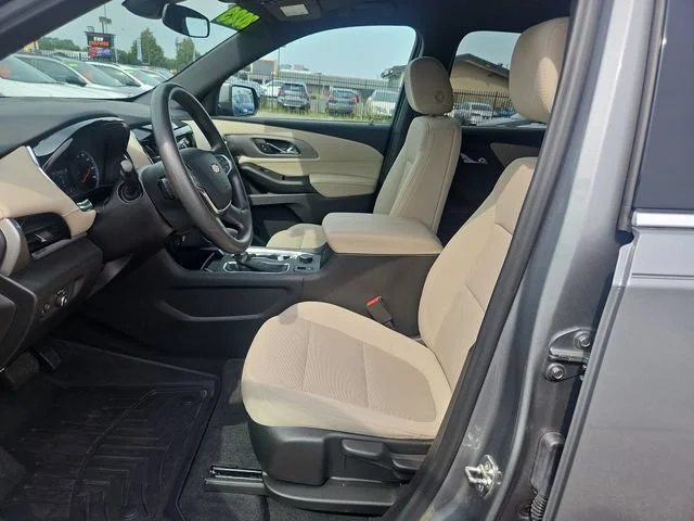 Used 2023 STERLING GRAY METALLIC Chevrolet LS image 10