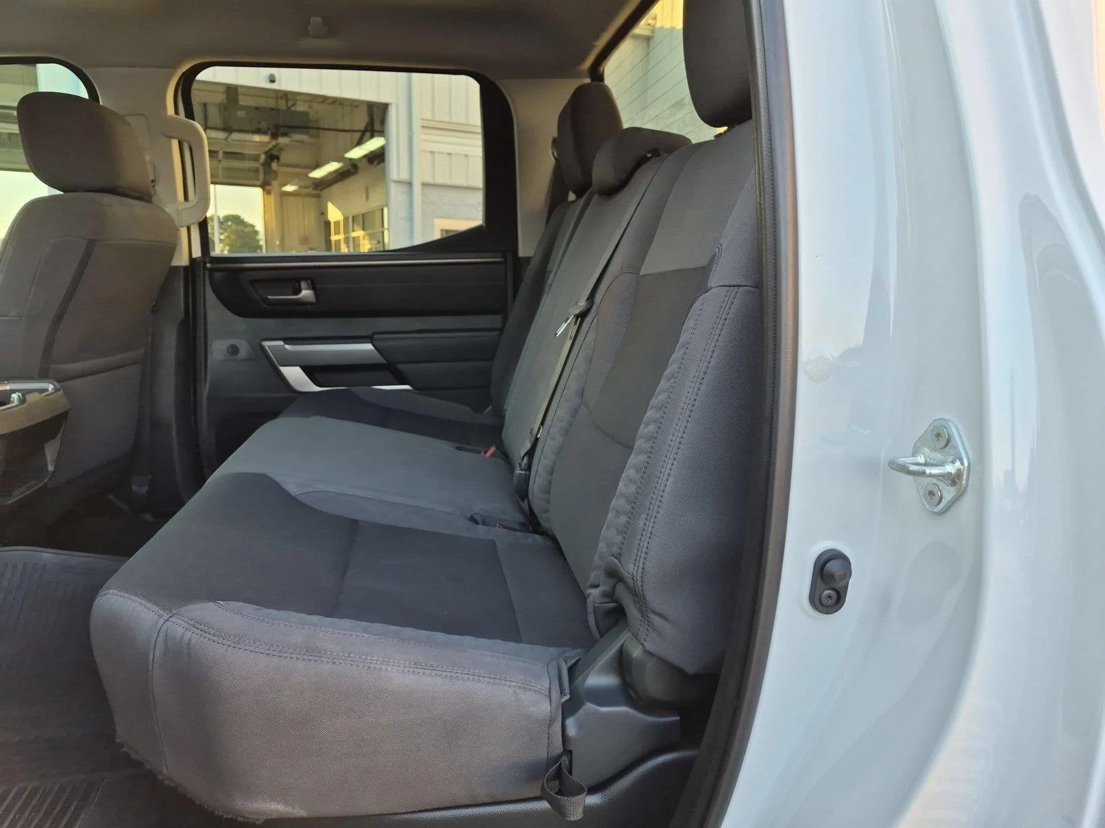 Used 2024 Ice Cap Toyota SR5 image 30