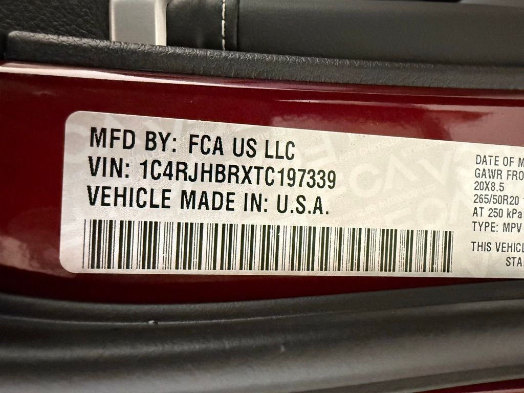 New 2026 Velvet Red Pearl-Coat Exterior Paint Jeep Limited Reserve image 22