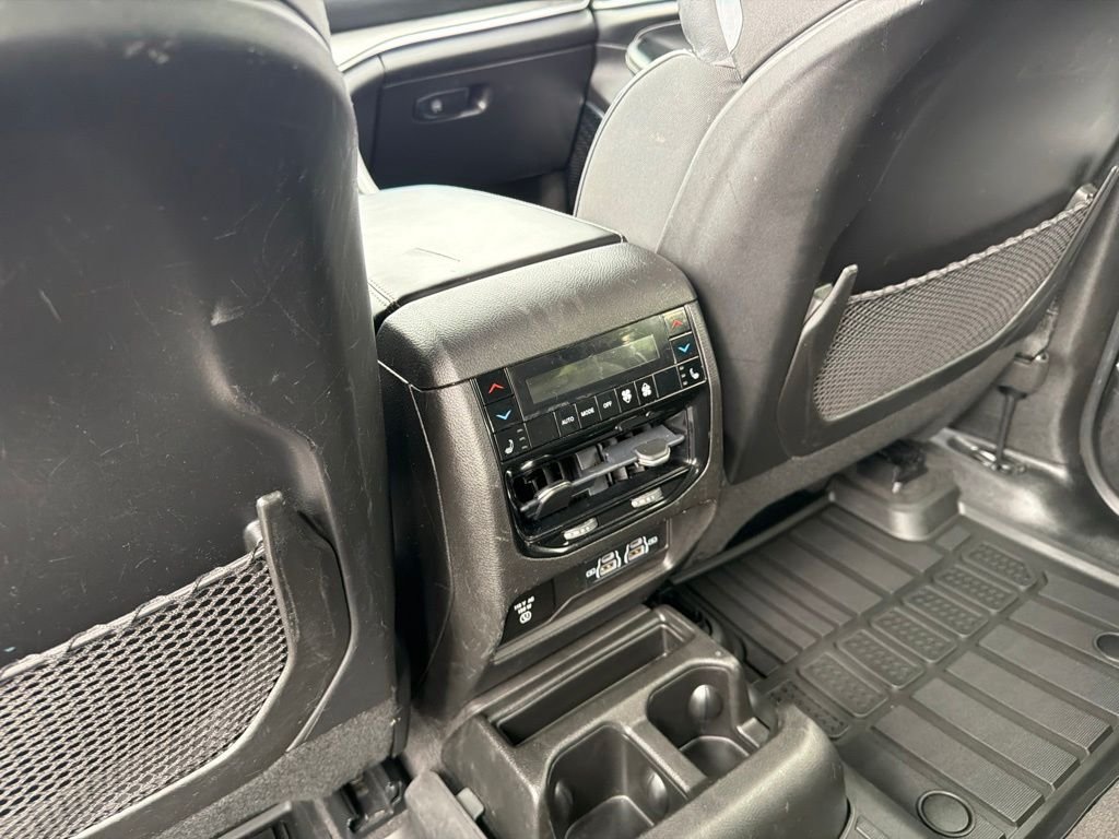 Used 2021 Gray Jeep Overland image 27