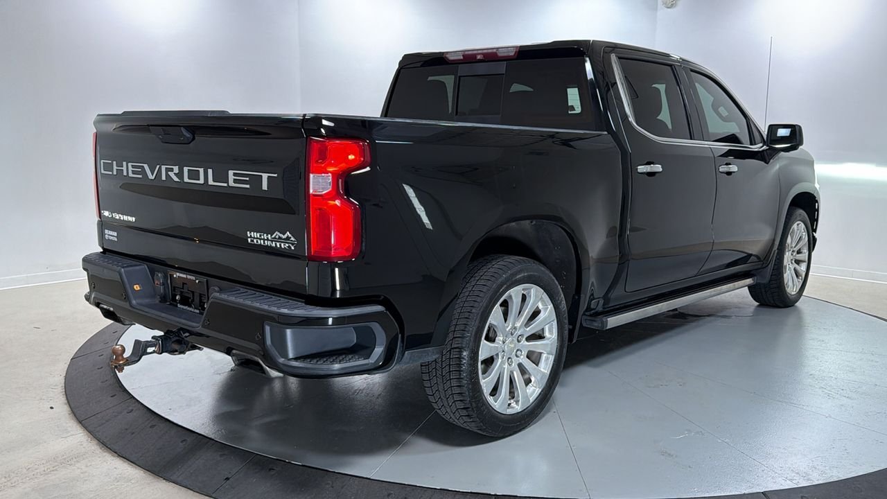 Used 2019 Black Chevrolet High Country image 5