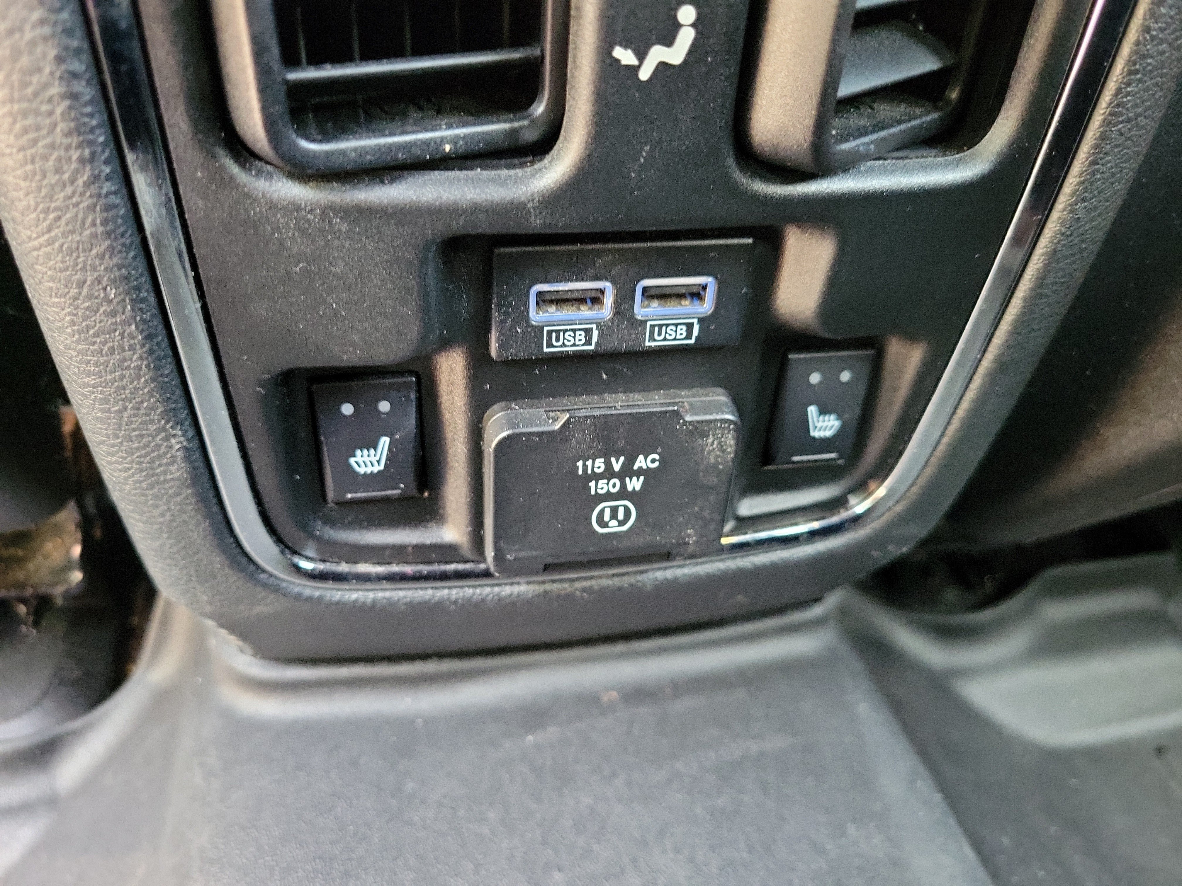 Used 2018 Bright White Clearcoat Jeep Limited image 15