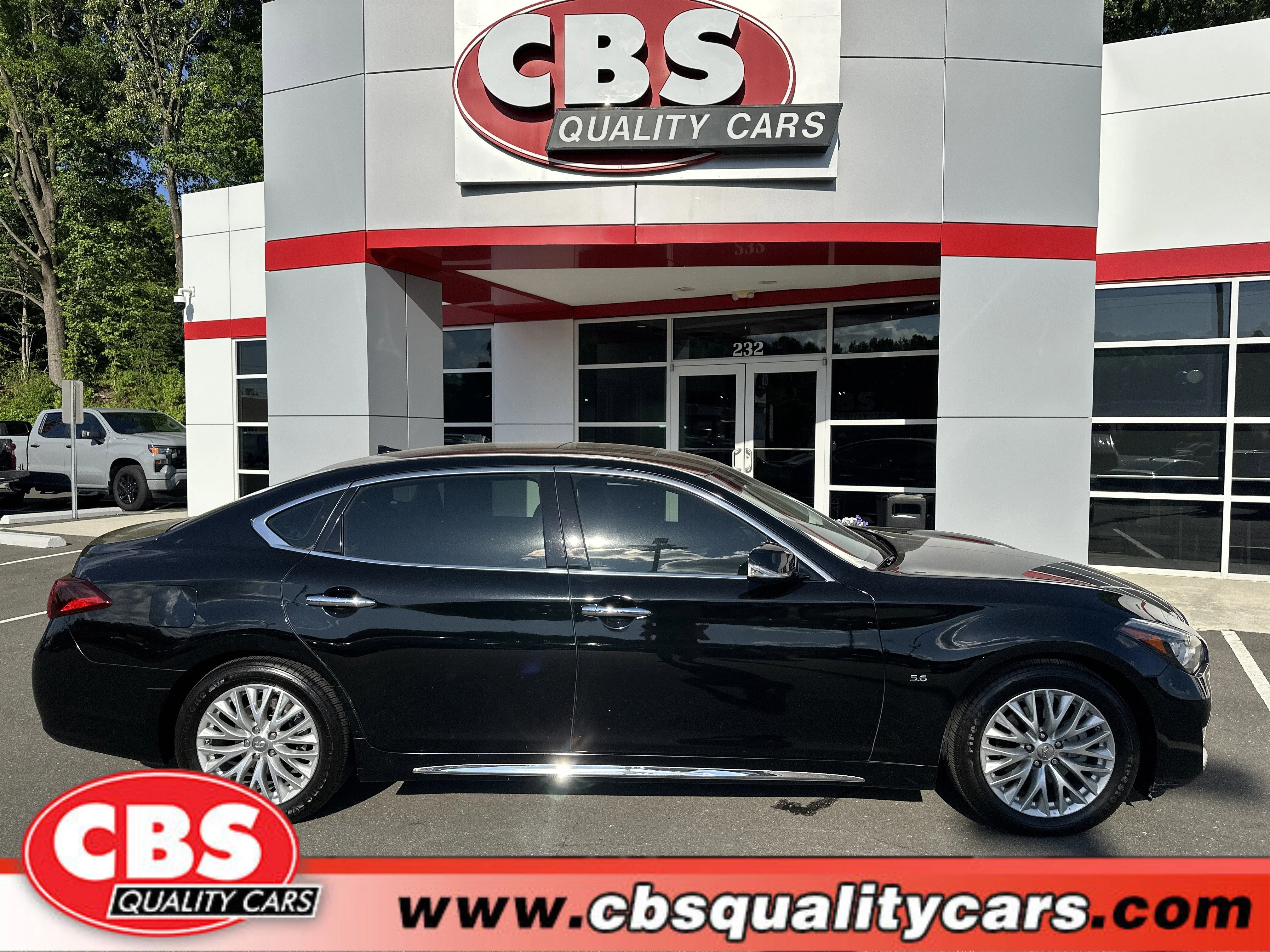 2015 INFINITI Q70L 5.6 L's photo