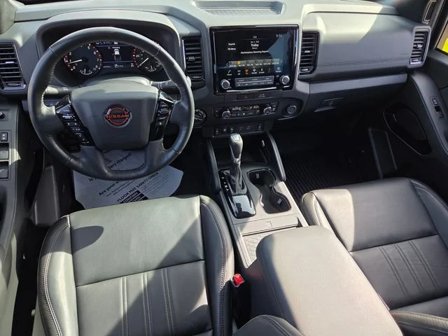 Used 2022  Nissan PRO-4X image 9