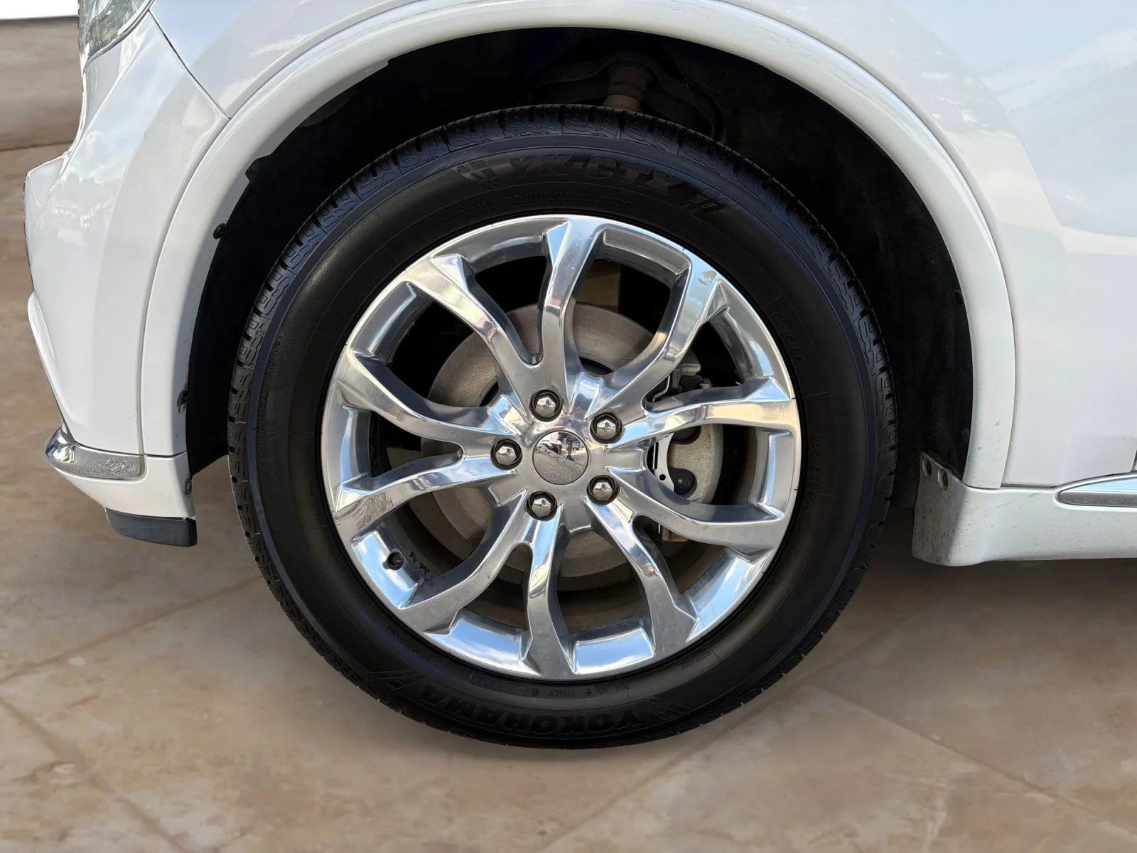 Used 2016 Ivory 3-Coat Dodge Citadel image 28