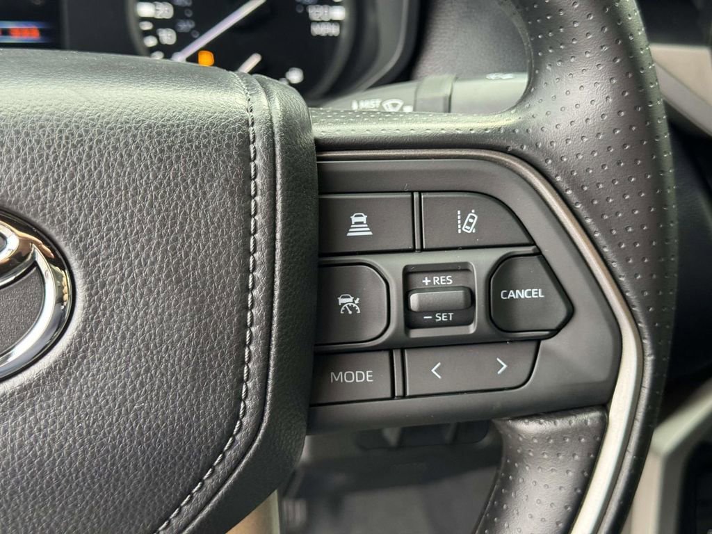 2026 Toyota Tundra SR5 - Photo 10