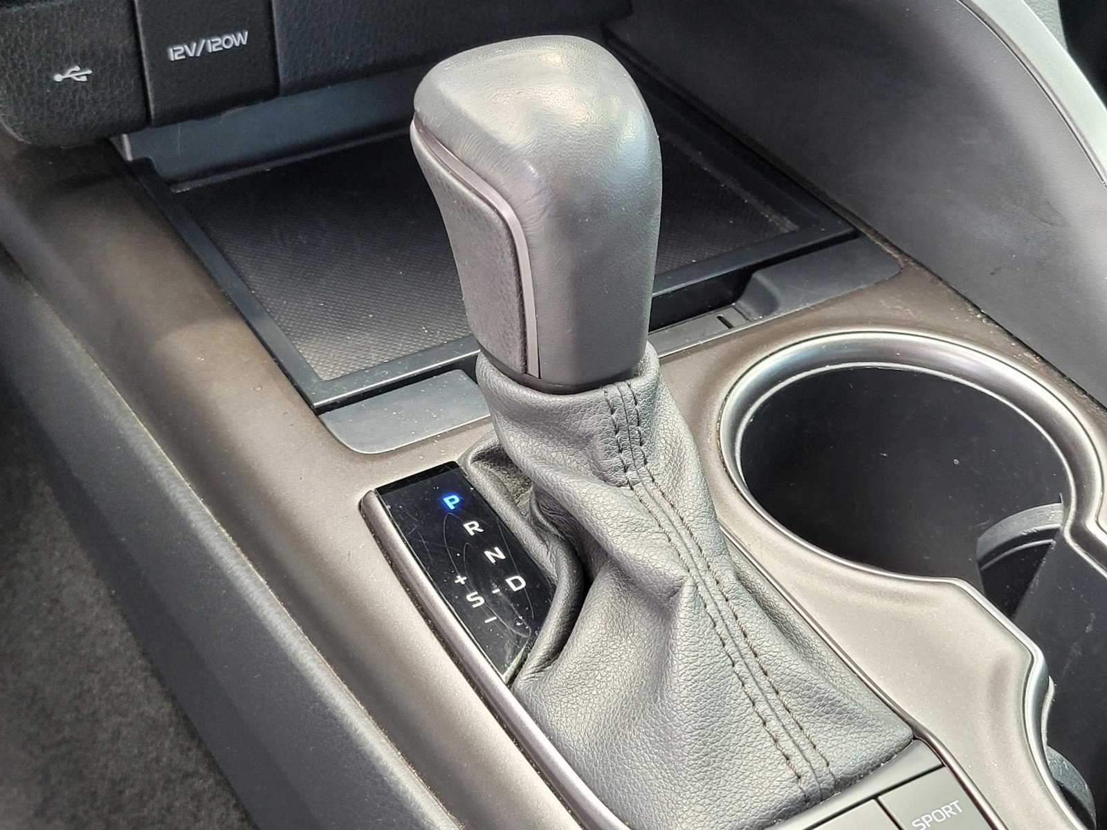 Used 2023 WHITE/BLK Toyota  image 18