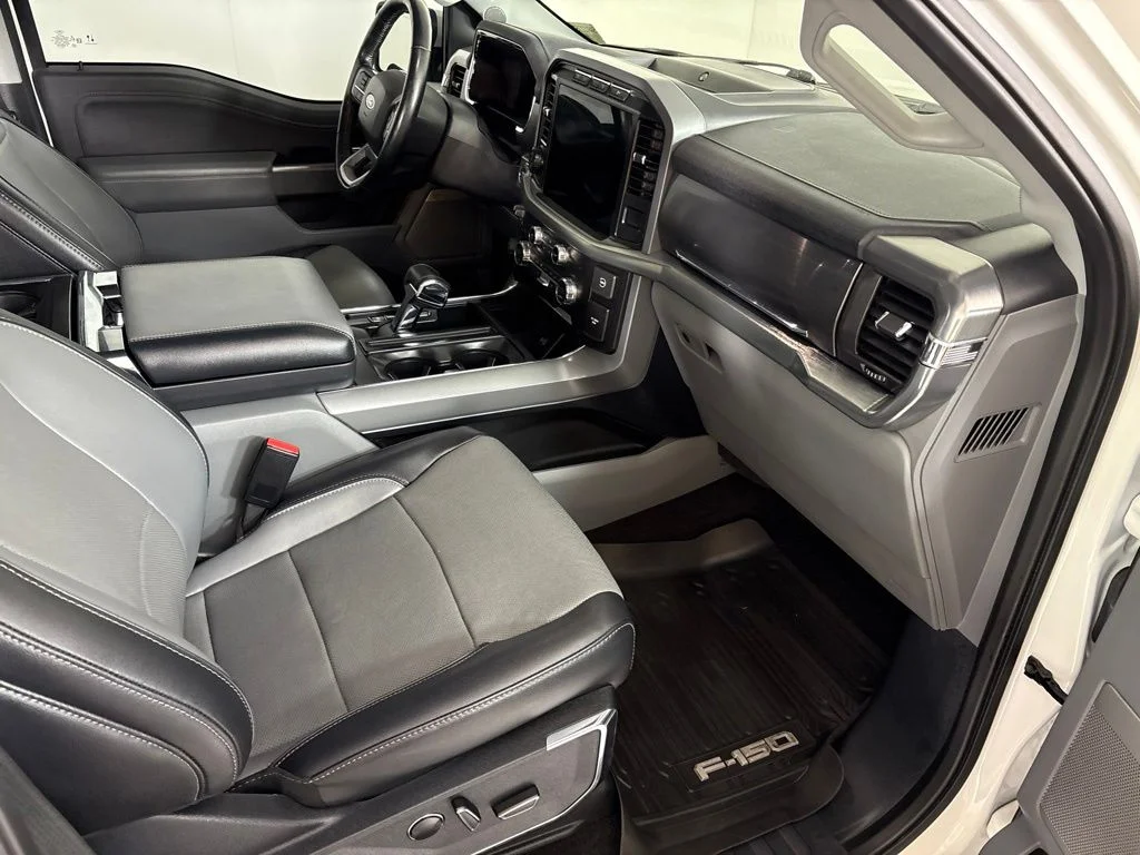 Used 2021 Black Ford Lariat image 20
