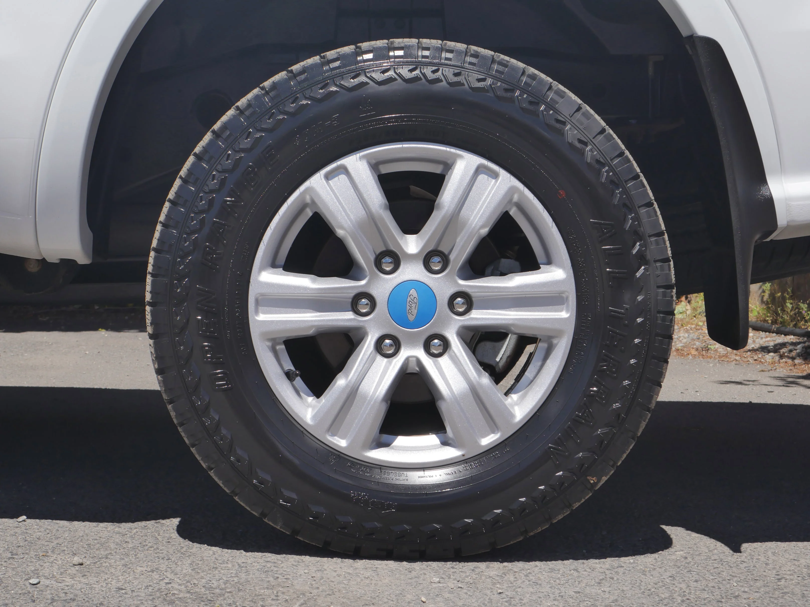 Used 2019 Oxford White Ford XLT image 17