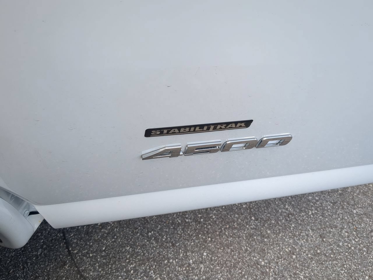 New 2026 Summit White GMC Work Truck image 28