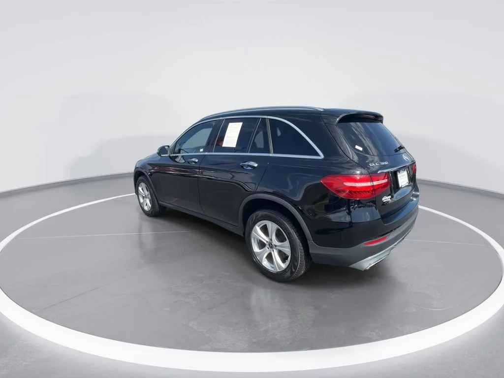 Used 2018 Black Mercedes-Benz GLC 300 image 6
