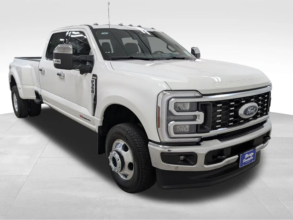 New 2026 Star White Metallic Tri-Coat Ford F-350® King Ranch® image 26